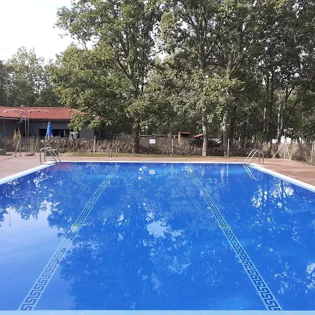 Camping Las Cavenes El Cabaco Exterior photo